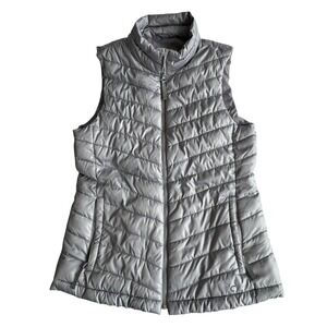GapFit Puffer Activewear Sleeveless Jacket in Silver Light Grey Size Medium